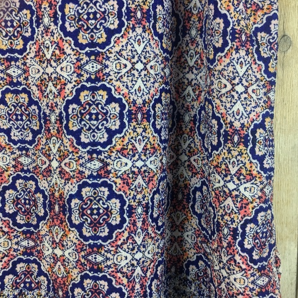 Fourteenth Place Sleeveless Top - Picture 3 of 5